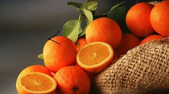 پوستی زیبا و شفاف با این میوه خوش عطر