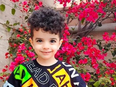 فیلم / نگاهی به چیدمان خانه شاهانه و مجلل مهدیار کلائی «سالارِ پایتخت» / از مبلمان سلطنتی و مدرن و حیاط سرسبز تا تابلوهای هنری و پرده‌های اعیانی .../ قابلمه رویی دیگه آخرشه ...