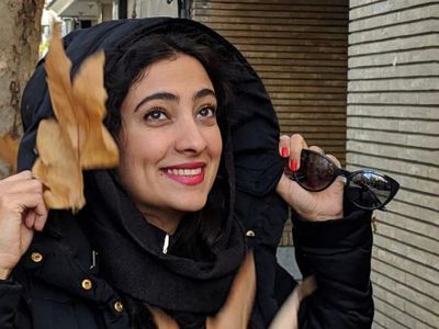 سفر در زمان/ تصاویری از چهره جذاب بازیگر سریال« تانک خورها» همسر محسن ، سارا توکلی