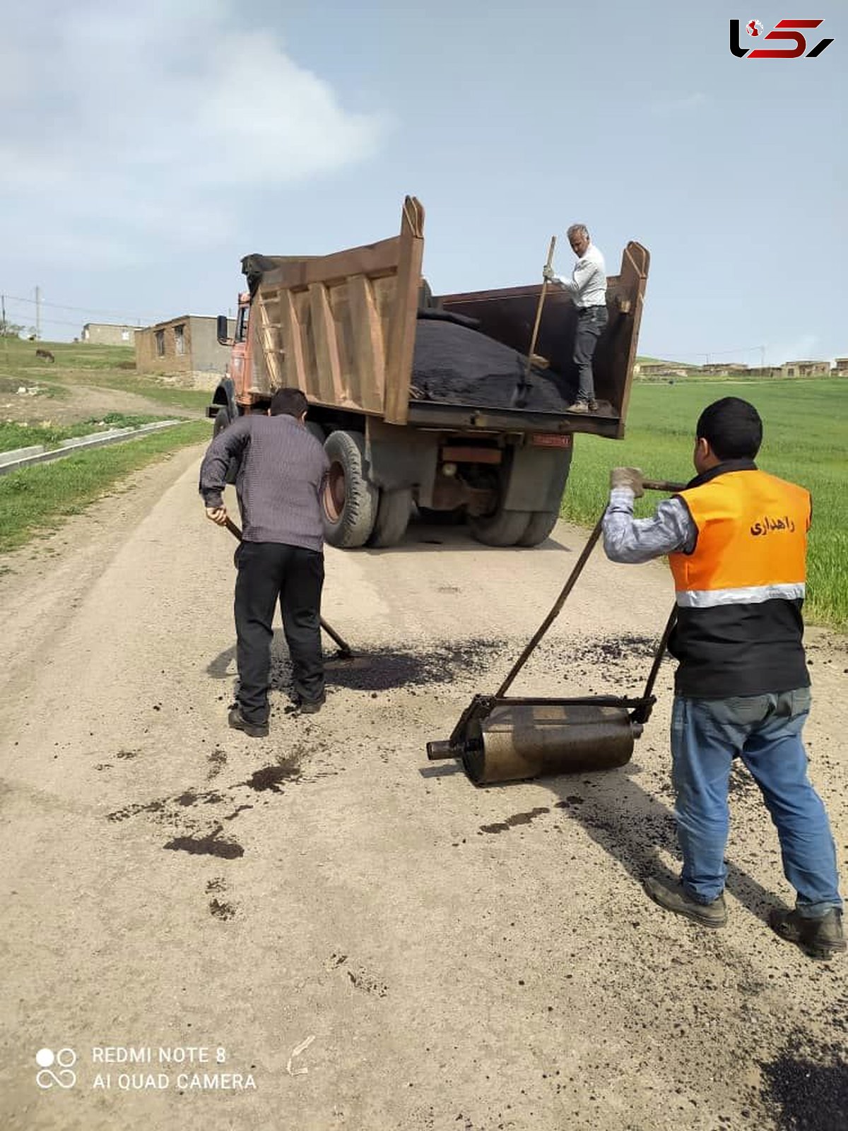 لکه گیری محورهای مواصلاتی شهرستان کوثر