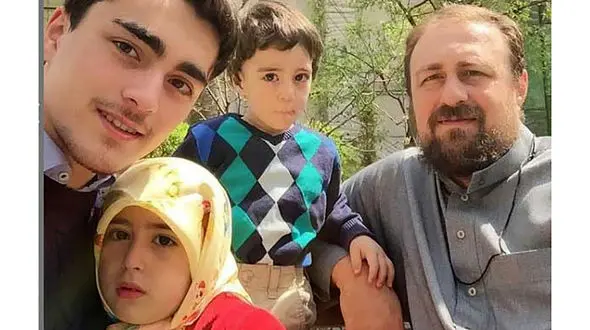 عکس ها / سلفی‌های جالب بازیگرها با سید حسن خمینی / فقط آقایان خانم ها .../  از امیر نوری گرفته تا ارسلان قاسمی ... و خانواده اش ....