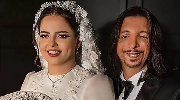 شباهت زیاد فرهاد ایرانی به مادرش ! / پدرش مدل و جذاب است ! + عکس های باورنکردنی