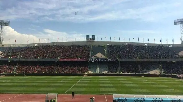 فوری / دستگیری 3 دختر با پوشش پسرانه در استادیوم آزادی