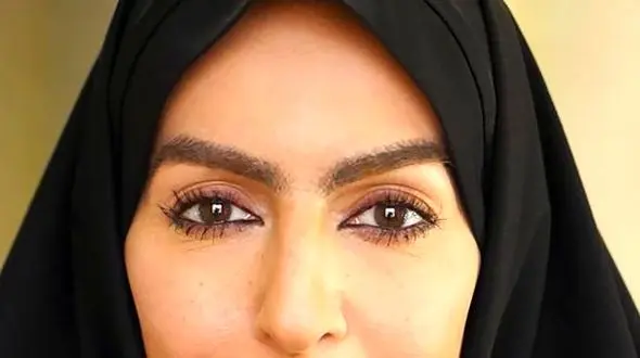 این خانم بازیگر سرشناس را عمرا بشناسید ؟! /  با عکس اصلی اش شوک می شوید !