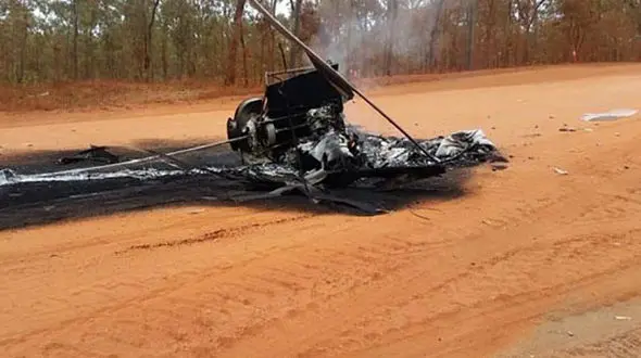 گاو باعث سقوط بالگرد یک گله دار شد +عکس