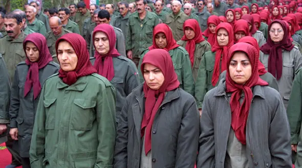 دردسرهای 21 سال جستجوی دختر ایرانی توسط پدر و مادرش در کمپ های مخوف منافقین 