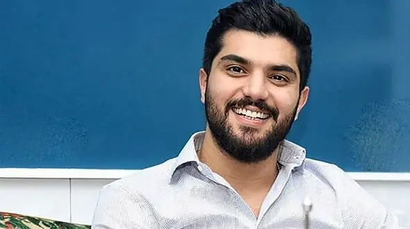 عکس جدید سینا مهراد به مناسبت تولدش