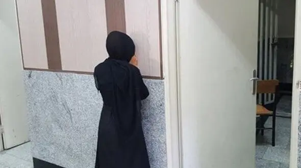 عاطفه بدون اطلاع با مرد بیوه ازدواج کرد و از خانه پدری گریخت