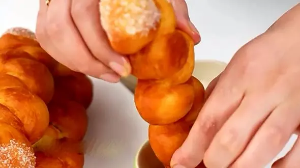 ترفند درست کردن پیراشکی بدون بدون تخم و مرغ و فر / فیلم