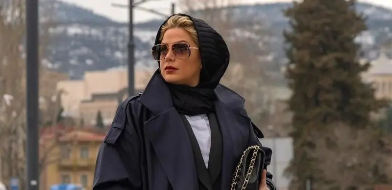 طناز طباطبایی