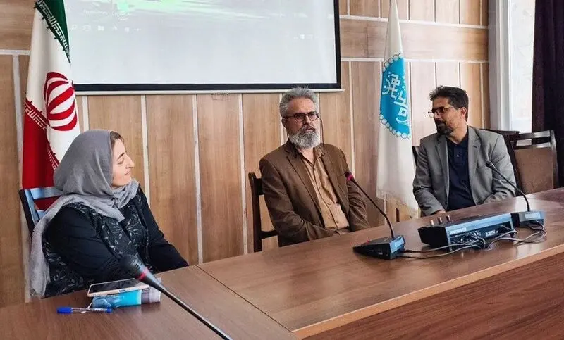 بزرگداشت ادیب اول