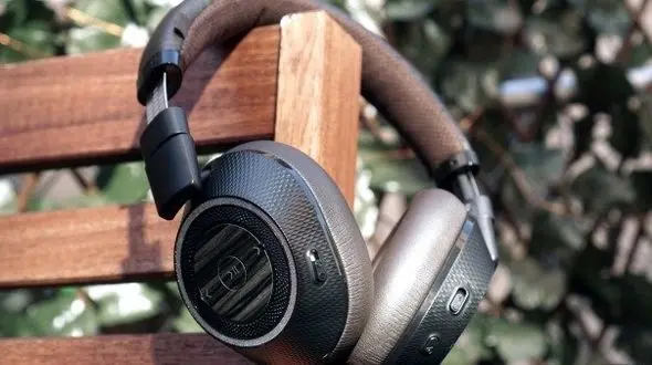 پخش موسیقی بر اساس وضعیت احساسی فرد 