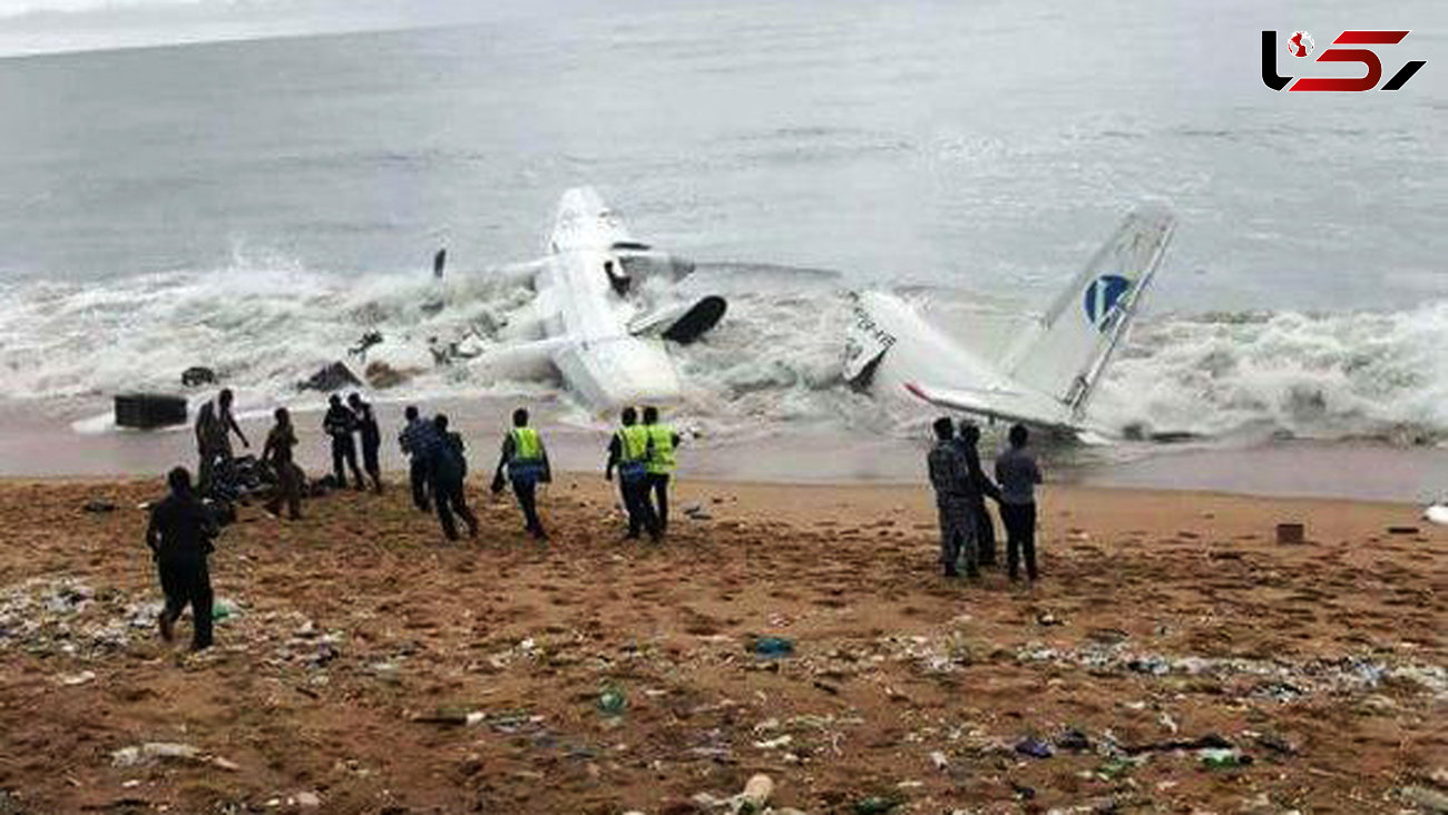 سقوط یک هواپیما در ساحل دریا+عکس