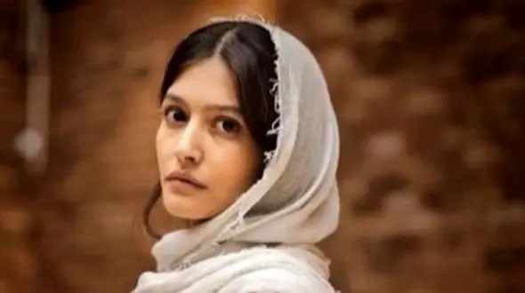 عکس / اولین رونمایی پردیس احمدیه از مادر زیبا و جذابش/ چه مادر جوان و شیکی ...