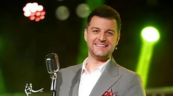 فیلم آواز باشکوه با صدای طلایی باربد بابایی ! / آهنگ  منم عاشق نازتو کشیدن !