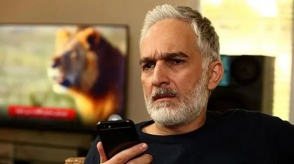 عکس مدل بودن مادر بیژن بنفشه خواه در جوانی اش ! / شباهت بازیگر به پدرش غوغا کرد !