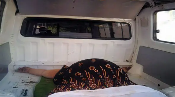 عکس جنازه سنگین وزن ترین زن ایران با 350 کیلو وزن + علت مرگ