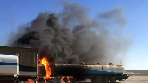 فیلم صحنه زنده زنده سوختن راننده تانکر در مرودشت 