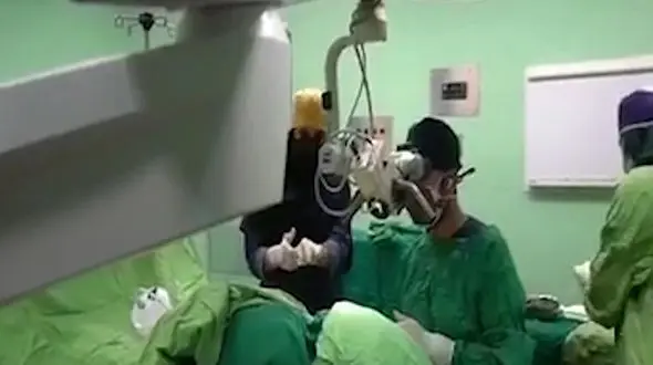 عمل موفق تومور خوش خیم مغزی در بجنورد+فیلم