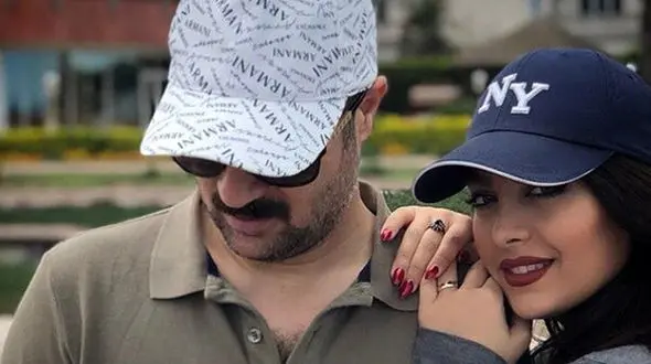 عکس لاکچری از احمد مهرانفر بازیگر پایتخت در کنار همسرش 