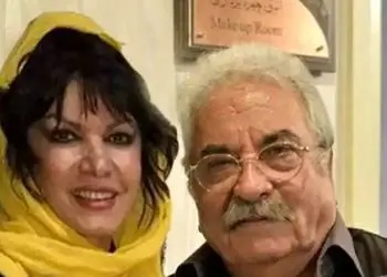 فیلم / نگاهی به چیدمان عروسکی خانه فرزانه کابلی  و شوهر مرحومش هادی مرزبان /  سلیقه مامان علی کوچولو  از مبلمانی به رنگ سبز کله‌غازی  تا علاقه به استفاده از عروسک و گل مصنوعی روی در و دیوار...