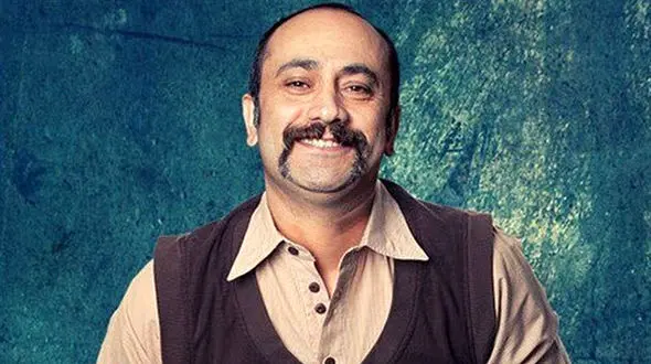 پاسخ سخنگوی وزارت بهداشت در خصوص فوت عارف لرستانی