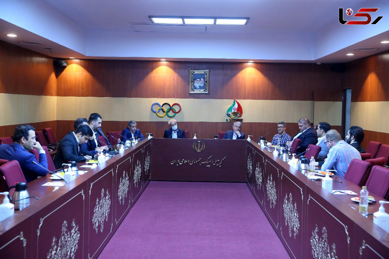 نشست مشترک رییس کمیته ملی المپیک با ملی‌پوشان وزنه‌برداری