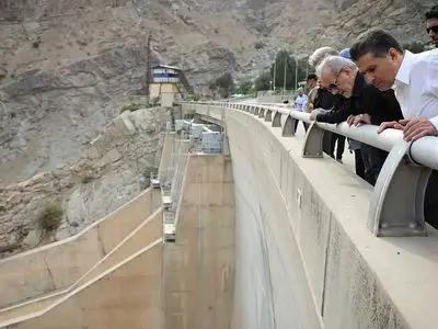 مسعود پزشکیان برای تخلیه تهران چه برنامه ای دارد؟ / دولت چهاردهم به این پرسش های اساسی پاسخ دهد