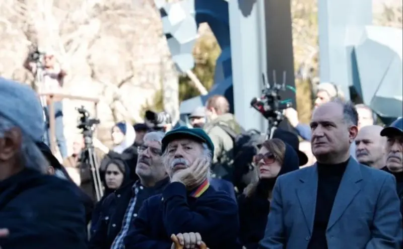 تشییع پیکر زنده یاد عنایت الله بخشی