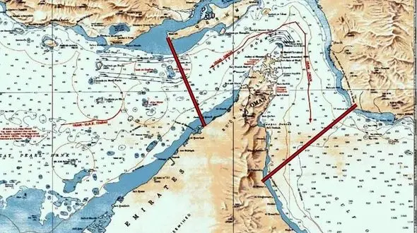 عکس / انتشار نقشه محدوده جدید تحت کنترل ایران در تنگه هرمز توسط سپاه / از جنوب خط بین کوه مبارک در ایران و جنوب فجیره در امارات / از غرب خط بین انتهای جزیره قشم در ایران و ام القیوین در امارات 