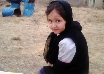 استایل منحصربه فرد یاس نوروزی، بازیگر سریال « آوای باران»  در آستانه 20 سالگی! / چه قدر خانم شده ماشالله!