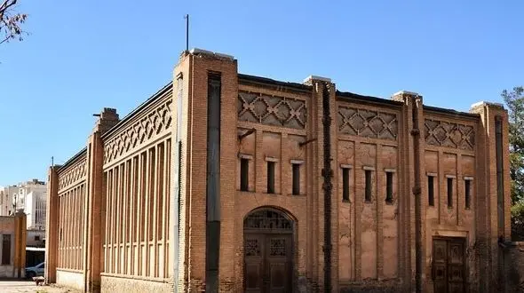 بازگشایی کارخانه ریسباف در هفته فرهنگی اصفهان / تکمیل بهسازی موزه هنرهای معاصر تا پایان ماه صفر