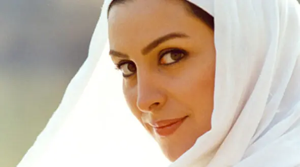 ماه چهره خلیلی: مجبور شدم به صورت یک مرد سیلی بزنم