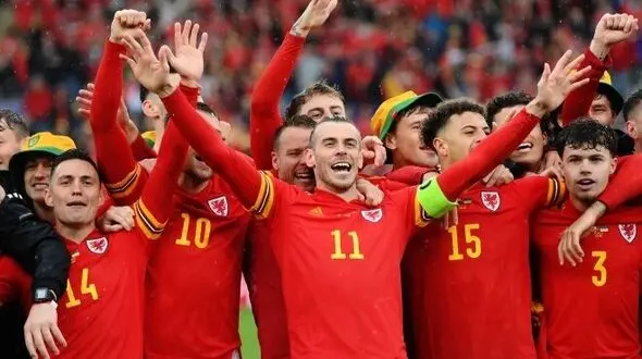 جام جهانی 2022 قطر/ سرمربی ولز:  قرار ندادن بیل در ترکیب کار دشواری است/ ایران رقیب سختی است