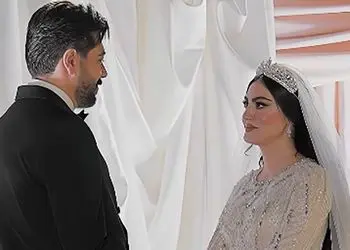 فیلم / مریم مومن در این سریال عاشق سهیل قاصدی شد ! / نگاهی به بازی زن و شوهری تازه عروس و داماد سینمای ایران در سریال دردسرهای شیرین  ...