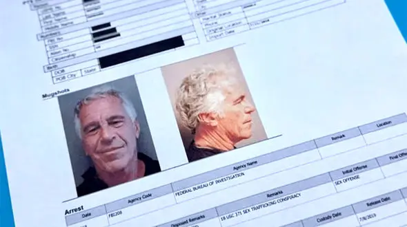 فرار ١٠٠٠ فوتبالیست از پرونده فساد اپستین