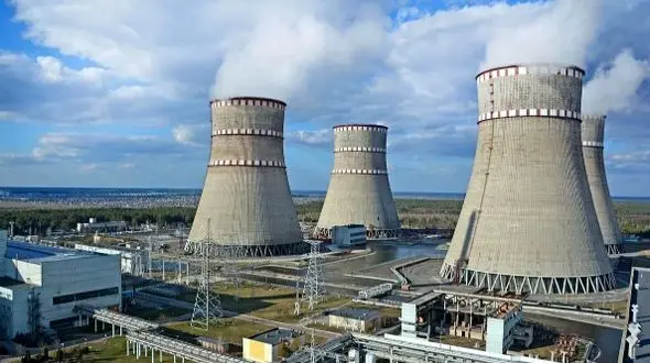 ساخت ۸ نیروگاه اتمی توسط روسیه در ایران؛ گامی بزرگ برای توسعه انرژی