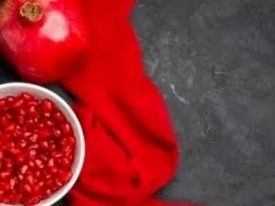 پیامک‌ های ویژه شب یلدا 1404؛ رسمی و عاشقانه