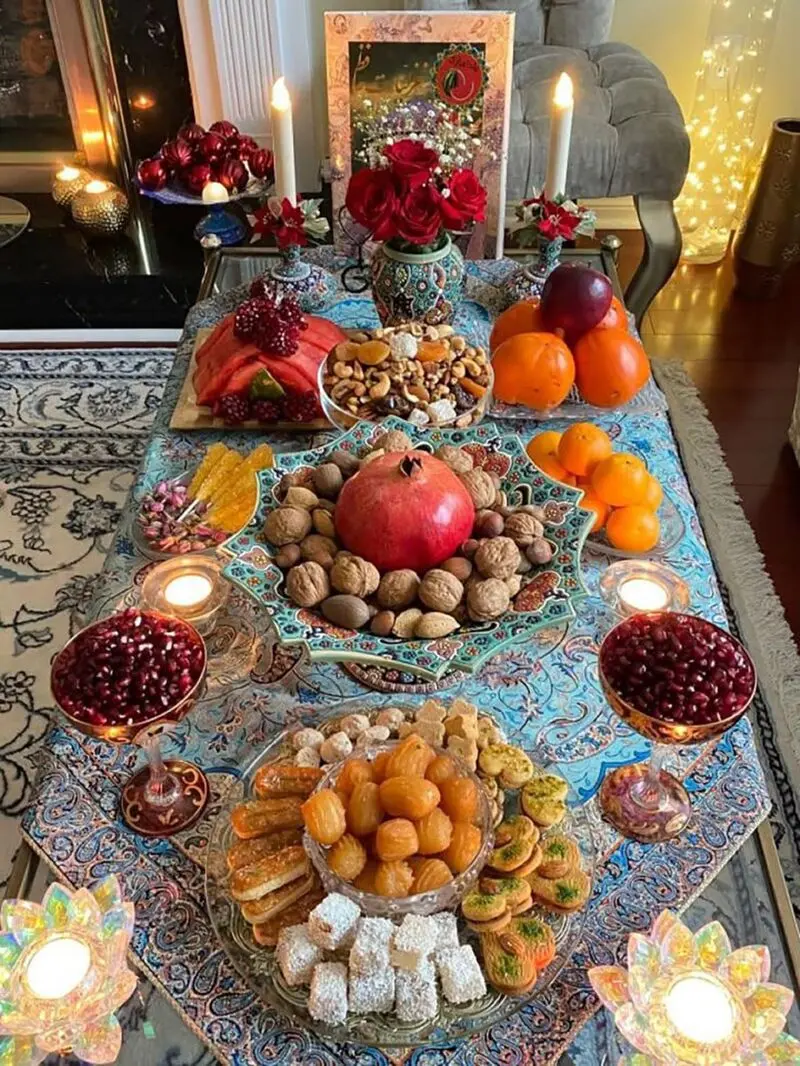 تزیین شب یلدا برای مدرسه<p> </p>