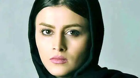 تیپ فهیمه مومنی بازیگر افرا کنار دریا