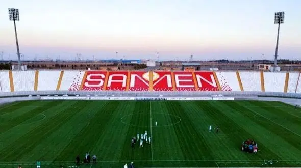 بارش زیبای بهاری در ورزشگاه ثامن الائمه مشهد+فیلم