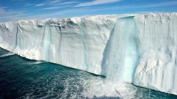 نگرانی جهان برای یخچال های طبیعی