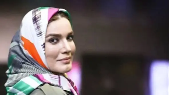 عکس های عروسی و لباس عروس و دسته گل ساده و شیک متین ستوده، بازیگر خرم آبادی برنامه جوکر/ طراحی خیلی زیبایی داره