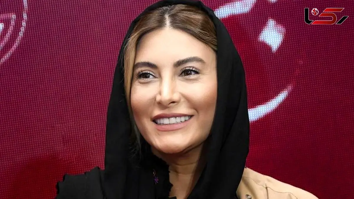 پز نیست سبک زندگیشه/ فریبا نادری با کت طلاکوب هندی، باز هم ثروتش را به رخ کشید!