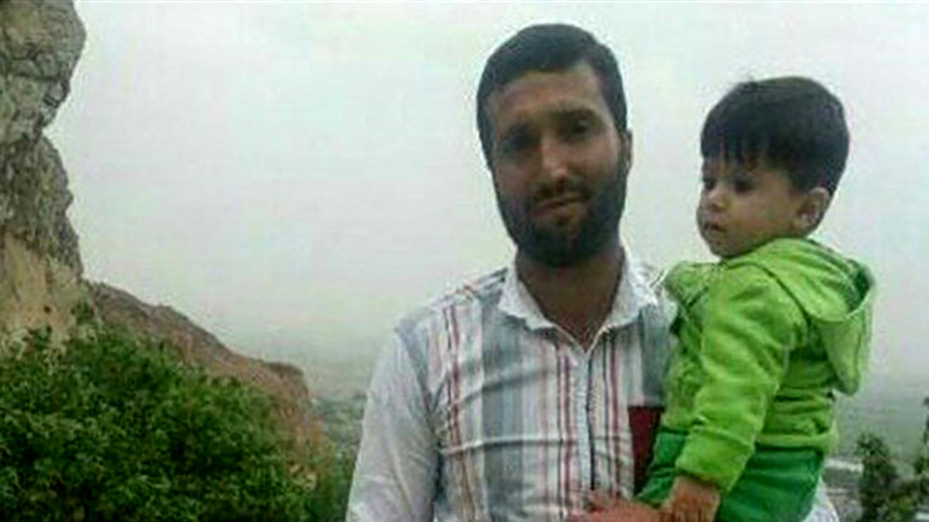 این مدافع حرم  اسم بچه‌هایش را از شناسنامه اش پاک کرد! + علت و عکس ها