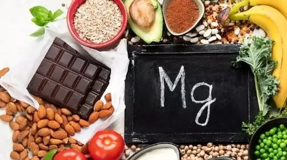 کمبود منیزیم: علائم، عوامل و بهترین راه‌ های جبران