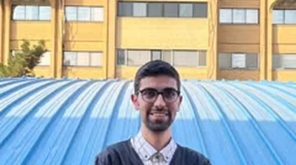دانشجوی قمی نفر اول آزمون تخصصی دندانپزشکی شد