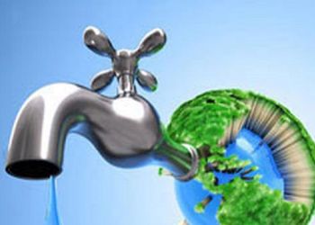 خلاقیت خنده‌دار پدر تبریزی در بحران کم آبی حماسه ساز شد/ وقتی شیر آب تبریز هم باشی عاشق چایی هستی