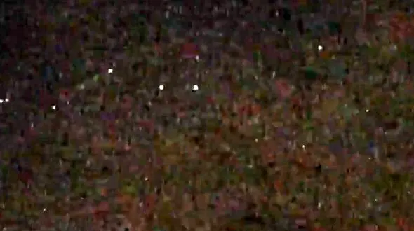 رقص موجودات بیگانه در فضا / شب ها به دقت به آسمان نگاه کنید + فیلم