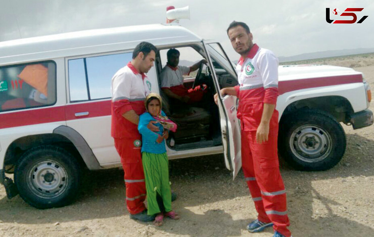 نجات دختر 7 ساله گمشده در توفان شن از دل کویر / جست و جوی شبانه 140 روستایی نتیجه داد + عکس